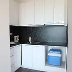 Lux4 Seaview & 43' Tv Netflix Шенджин
