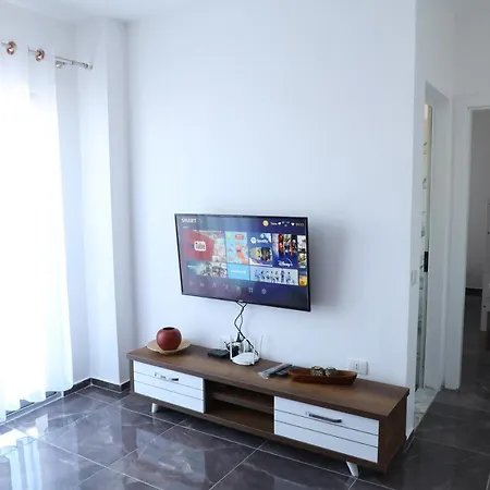 Lux4 Seaview & 43' Tv Netflix Apartamento *